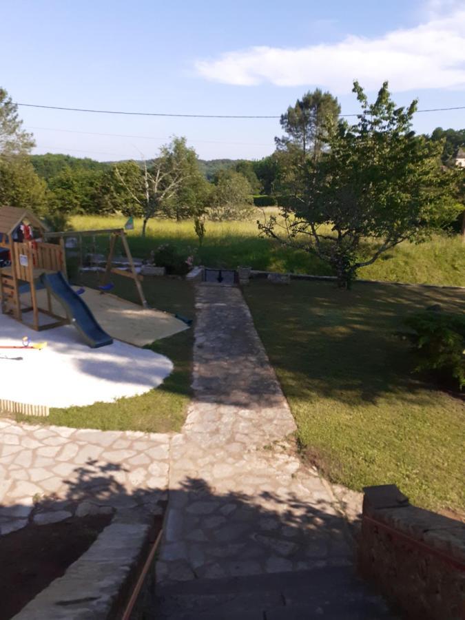Gite "Las Casitas Du Lot" Dans Le Perigord Frayssinet-le-Gélat Екстериор снимка