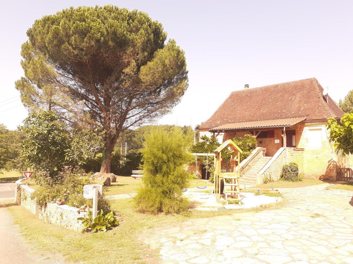 Gite "Las Casitas Du Lot" Dans Le Perigord Frayssinet-le-Gélat Екстериор снимка